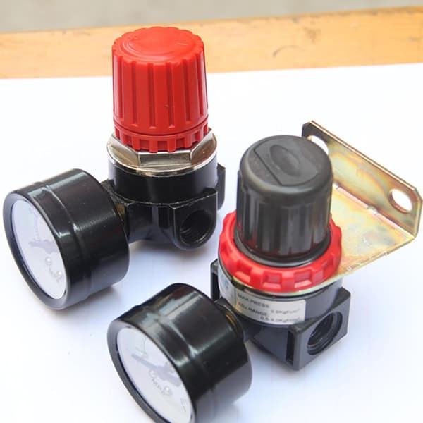 (3,5×2,7×2,7cm) Multifunktionell tryckregleringsventil, luftpumpkompressordel, tryckregleringsventil, för möbler