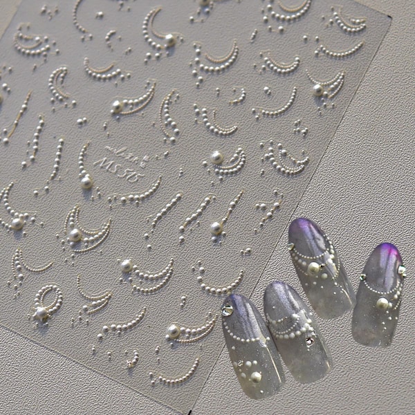 Vita franska tippar Nageldekaler 5D Präglade Pärlor Nageldekaler Romantisk Fransk Linje Nageldekaler Vita Pärlor Berlocker Design Nagelmaterial för Kvinnor