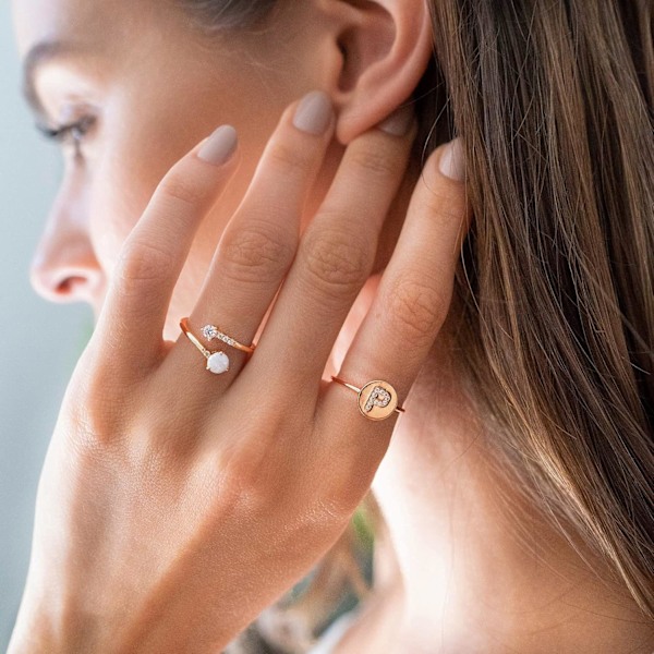 14K Guldpläterad Initialring Stapelbara Ringar för Kvinnor | Mode Ringar