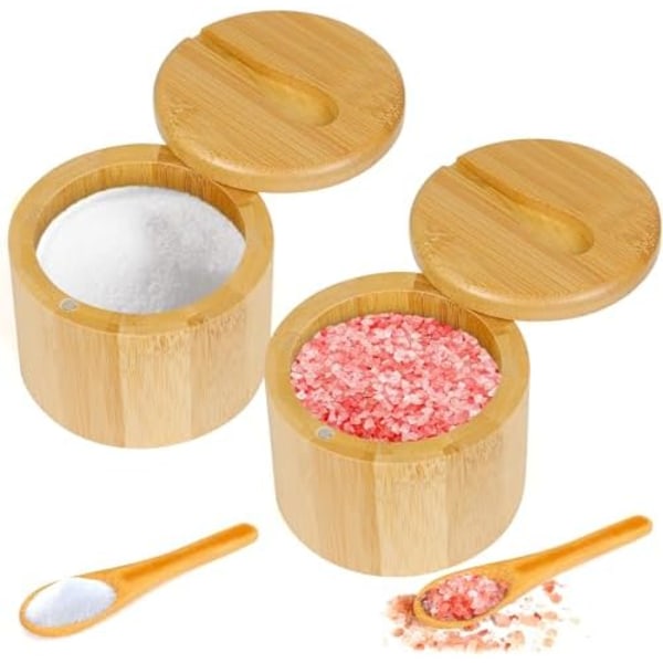 2 st Bambu Saltkar Spicebox med Magnetisk Svängbar Lock & Sked, Bambu Förvaringslåda Saltbehållare för Förvaring av Peppar