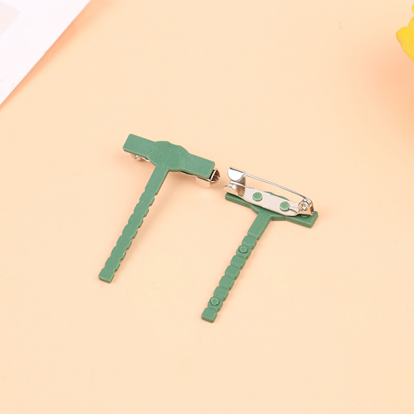 100st T-formad brosch Plaststavstift Triangelbrosch