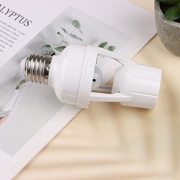 360 graders mänsklig induktionsrörelsesensor lampsockel White
