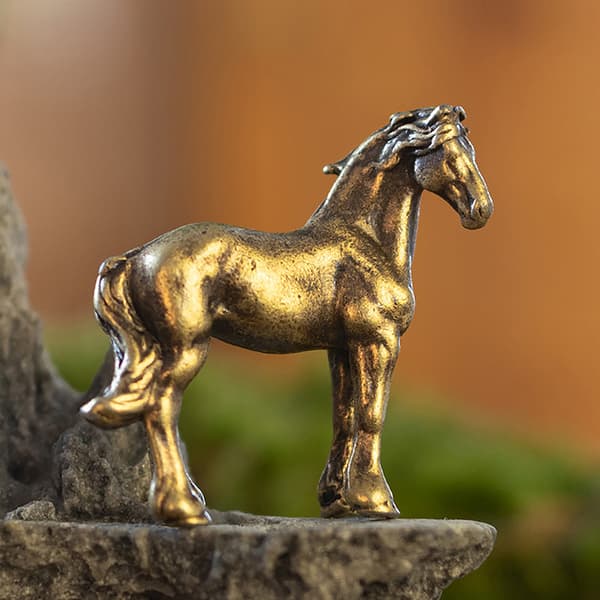 Antikke messing massiv langhale hestefigurer miniaturer C