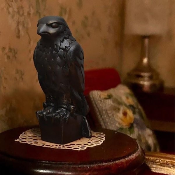 1 Styck Black Resin Maltesisk Falcon Staty Hylla Dekorationer 1PCS