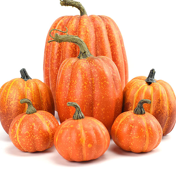 7-osainen keinotekoisten kurpitsamallien setti Halloween-koristeluun B