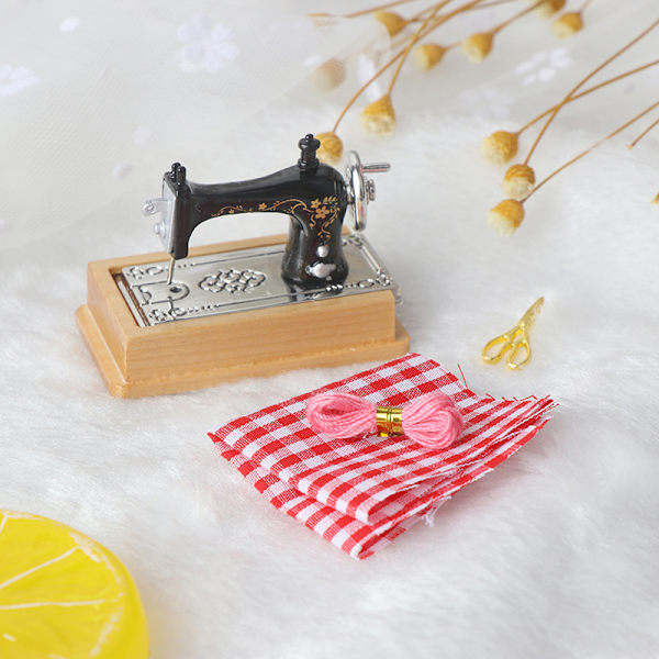 1/12 Dukkehus Miniature Syning hine legetøj