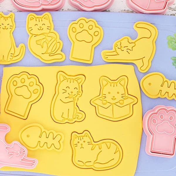 8 stk Kattedyr Cookie ters Form Plast Kjeksform