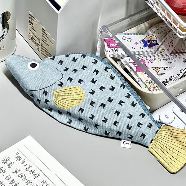 Fiskformad Nyhet Pennfodral Fisk Penna Väska Fisk Myntfoder blue
