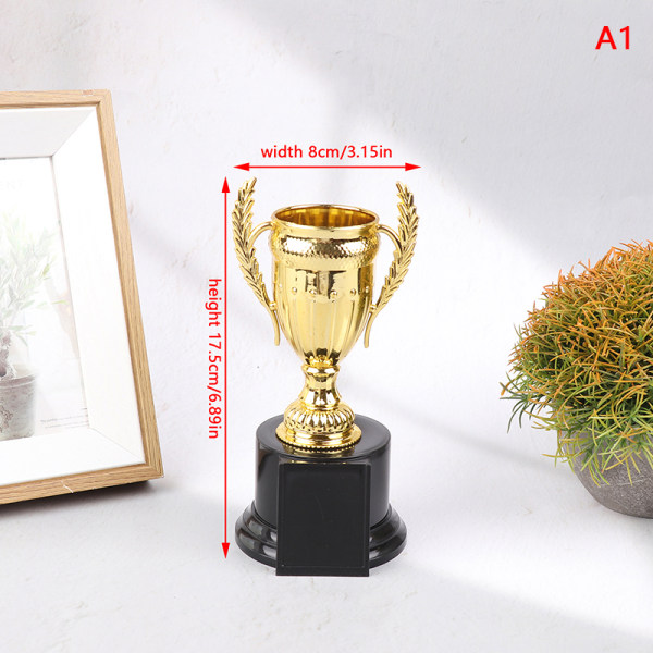 1 stk Mini Plastic Award Trophy Børn Vinder Trofæer 8*17.5cm