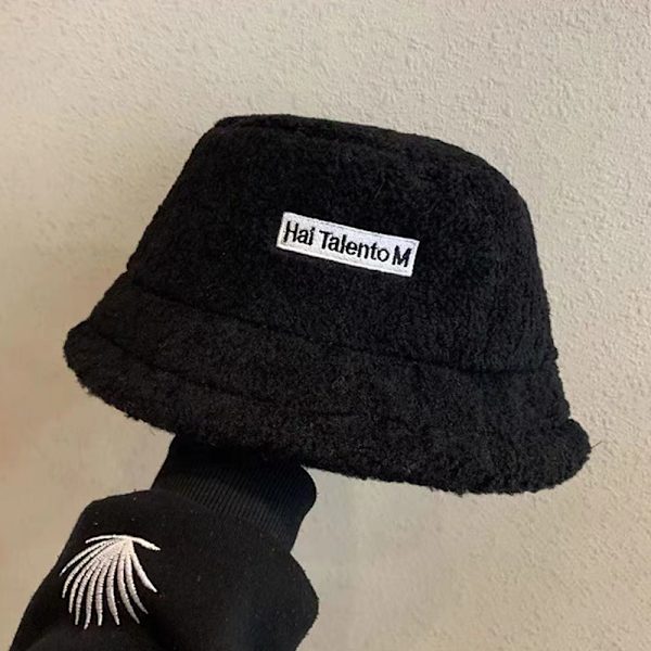 Lammullshinkhatt Vintervarma hattar Dam Flat Top Cap Black