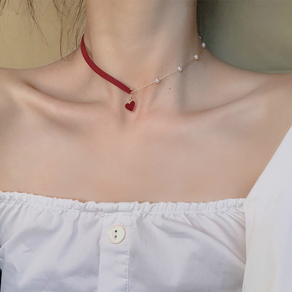 Mode Kvinder Perle Asymmetri Chokers Rødt Hjerte Halskæder Charm