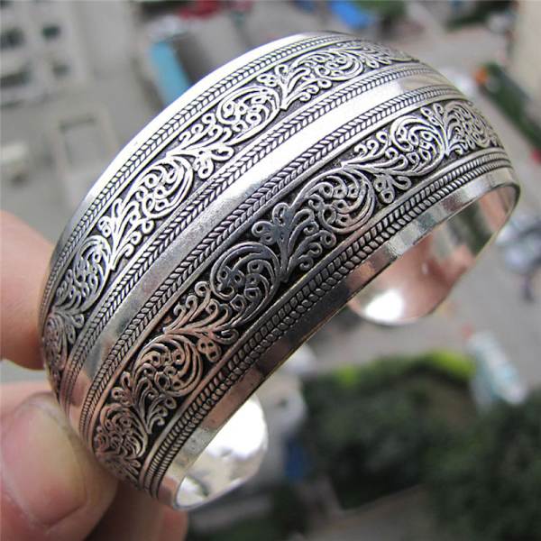 Tibetansk sølvbelagt Tibet Totem Bangle Smykker Mansjett Bred Brac