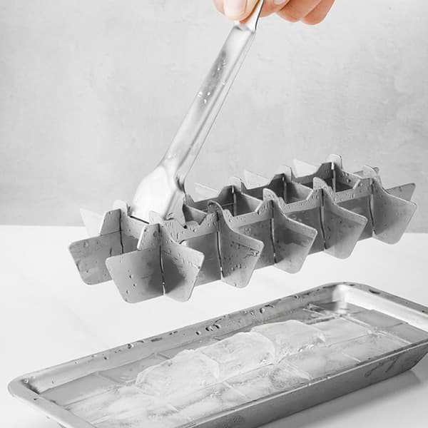 Isterningerbakker i rustfrit stål til fryser Silver