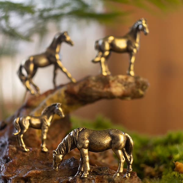 Antikke messing massiv langhale hestefigurer miniaturer C