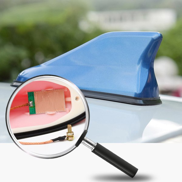 Universal auton katolle asennettava Shark Fin -antennisignaalivahvistin A2