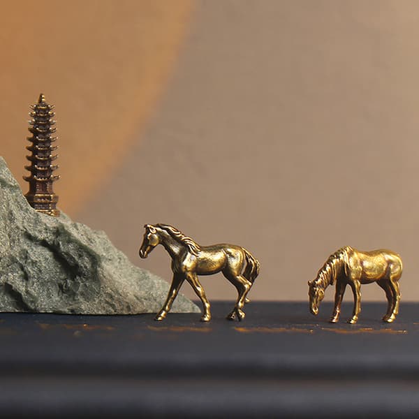 Antikke messing massiv langhale hestefigurer miniaturer C