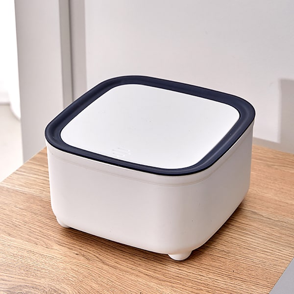 Presning af lille skrivebordsaffald til kosmetik og toiletartikler Blue