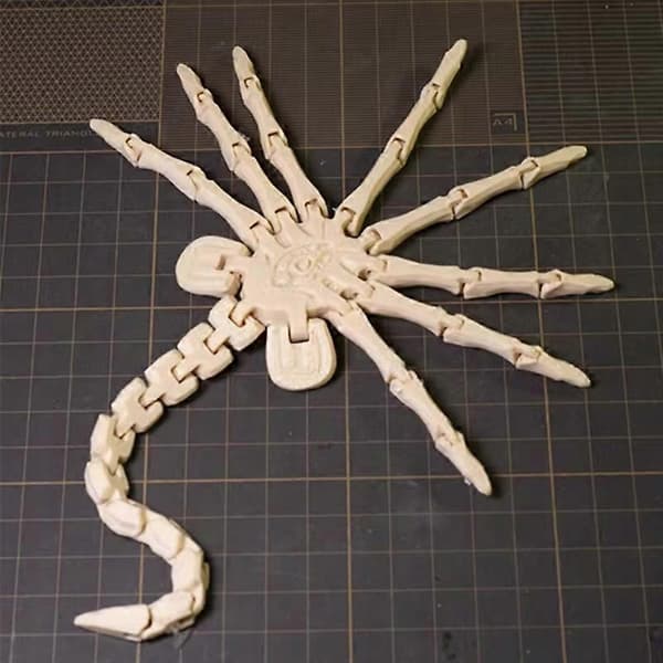 Alien Facehugger Alien Romulus Keräilyfiguuri Elokuvalahja