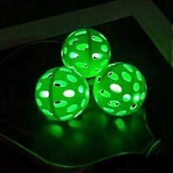 Självlysande Pickleballbollar: LED-belysta pickleballbollar, USAPA Standard utomhus 40 hål PickleBalls med grönt ljus 4-pack LED-belysta Pick