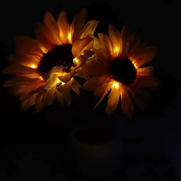 [KK]LED Table Lamp Battery Operated Portable Night Light Simulation Flower