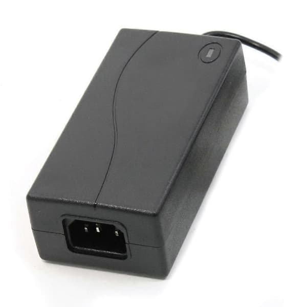 Input AC 100-240V 50/60Hz Output DC 12V 4A Strømadapter Black