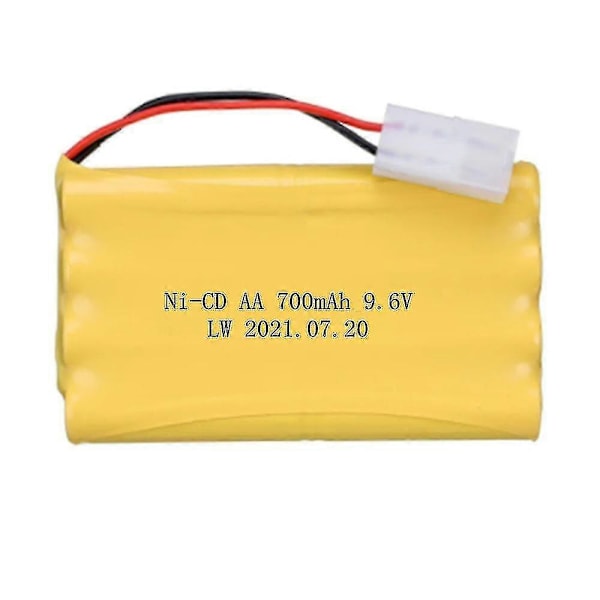 Ni-cd 9.6v 700mah Batteri + 9.6v Lader For Rc Leketøy Bil Tank Tog Robot Båt Pistol Aa 9.6v Oppladbart Batteripakke Black