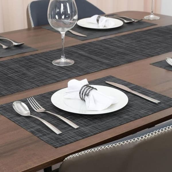 Vaskbare spisebrikker - Dimensjoner 30x45 cm - Mørkegrå - Sett med 6 - Materialer: PVC og polyester