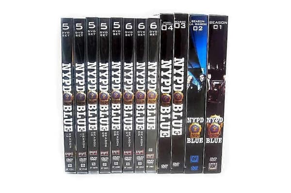 [KK]NYPD Blue: The Complete Series DVD (63-Disc Set) | Rå polisdrama-klassiker