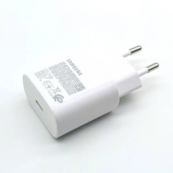 Samsung Laturi 25W Supernopea Lataussovitin 1.8M Type C Kaapeli Galaxy S20 S21 S22 S23 S24 Ultra Z Flip Fold 6 5 4 3 2 White-Charger Only