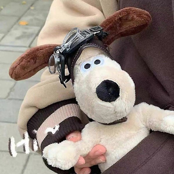 Gromit Plysch Valpleksak Animerad Tecknad Kort Plyschhund Heminredning Prydnadsdockor För Pojkar Flickor 3-6 År Green and black sweater