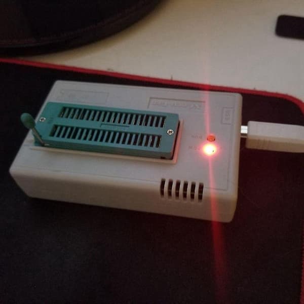 Tl866Ⅱ Plus Programmer USB Eprom Flash BIOS Programmerbare Logiske Kredsløb 6 Adaptere Sokkeludtrækker Til 15000 IC