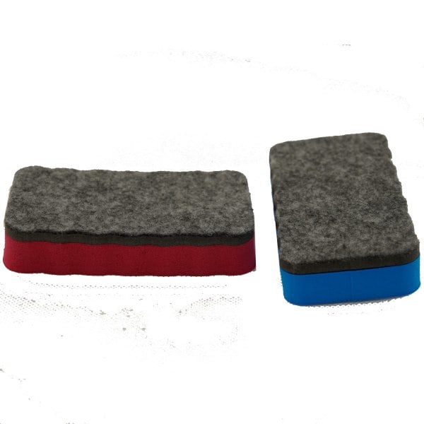 2 stk. hvide tavlevisker, magnetiske tørviskere, assorterede, tørviskere til whiteboard, magnetisk whiteboardvisker, tørvisker (2 stk.)