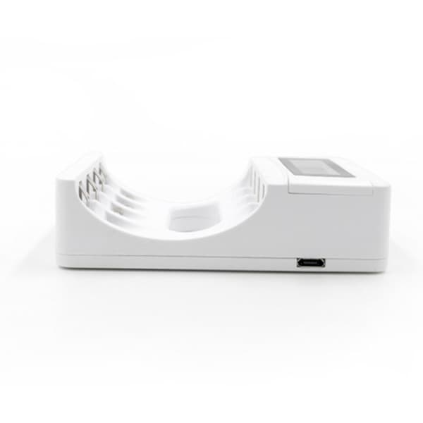 Universal LCD-lader for oppladbare batterier