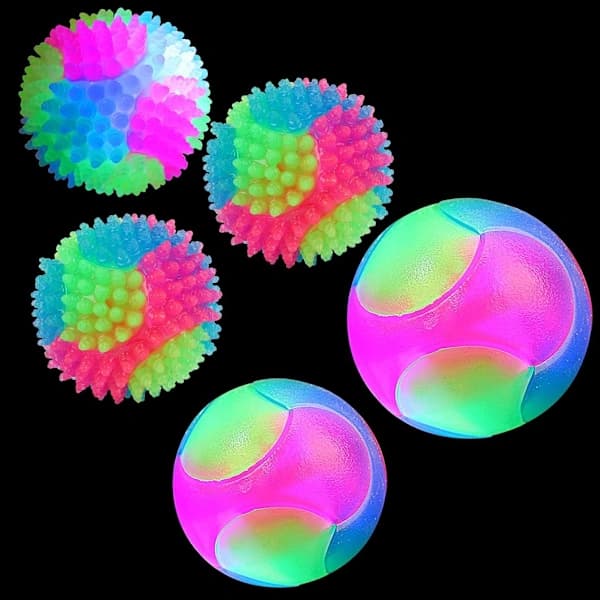 4 st LED Hundboll Hundleksaksboll Interaktiv Studsande Ljusboll