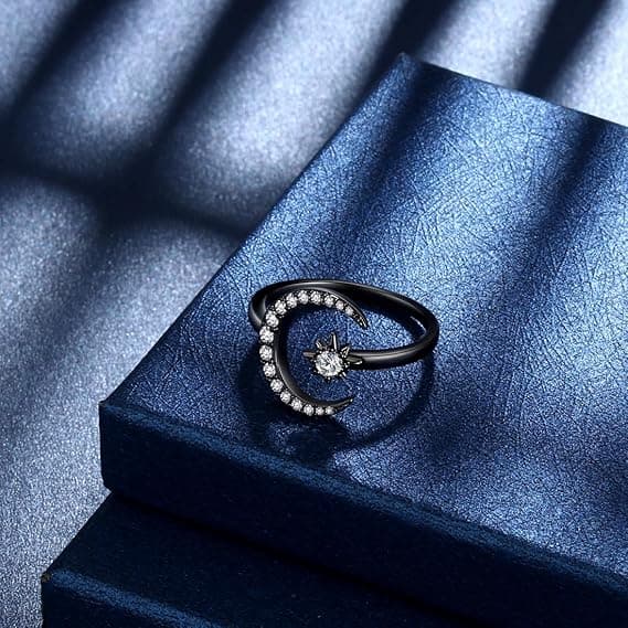 Stjerne- og måneringe Justerbar halvmåne stjerner Åben ring Belagte smykker Gaver til kvinder Sort Black
