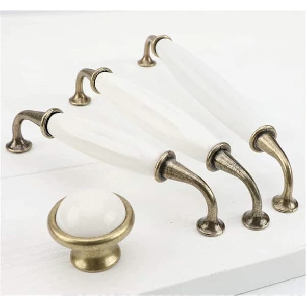 Set of 6 Furniture Knobs | Classic Ceramic Cabinet Knobs | Ideal Drawer Handles for Home, Kitchen or Office