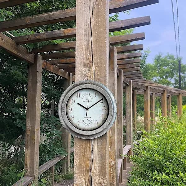 [CA] Waterproof Outdoor Metal Clock with Thermometer Hygrometer Silent Battery Operated
