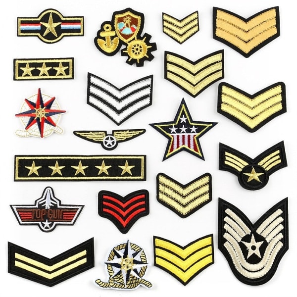 MH-Pack, 20 brodeerattua US Army -merkkiä - Sergeant Rank - Ommeltava
