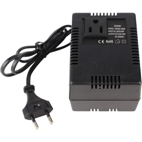 Pluggomformer, 300W Strømtransformator Spenningsomformer AC 220V til 110V Reisepluggadapter for Bærbare datamaskiner, Kameraer (EU-kontakt)