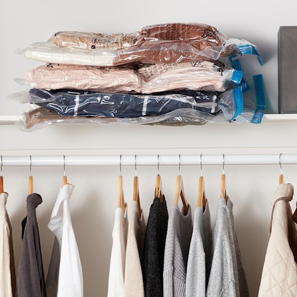 Basics vakuumposer for klær med lufttett ventil og håndpumpe – flere, 3 x jumbo, 3 x store, 3 x medium, 3 x små, 12-pakning, glidelås 12-pakning (mul...