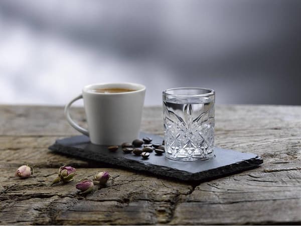 Pasabahce Timeless Whiskeyglas set om 12, 21 cl kristallslipade Old Fashioned-glas, diskmaskinssäkra dricksglas för cocktail, bar och hem