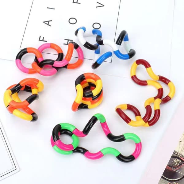 5 kpl Tangle Twist Fidget-lelu / Sensorinen lelu monivärinen