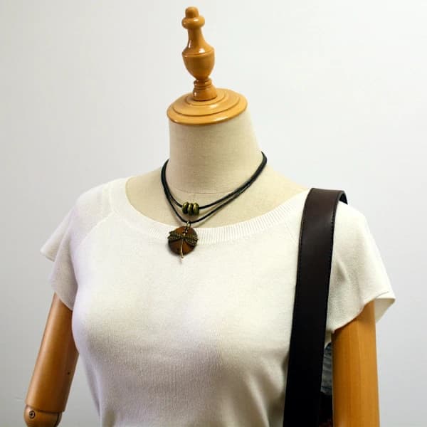 Brunt träklot choker chunky hängsmycke halsband dam