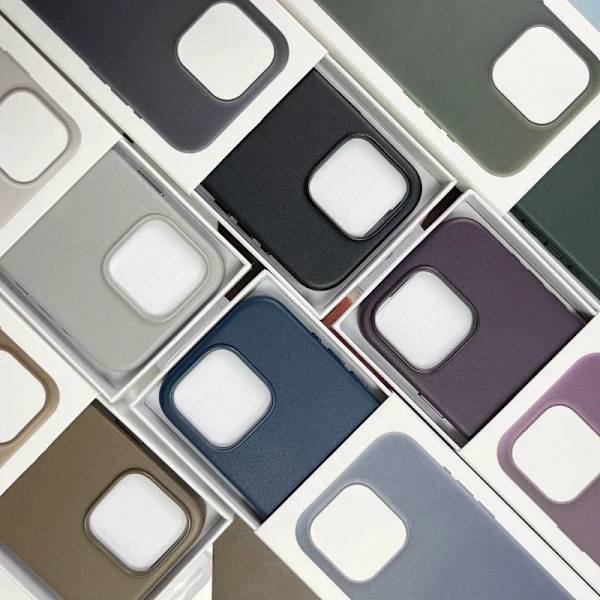 MagSafe Nahkainen Kotelo i-phone 16-sarjalle Langaton Latauskotelo Magneettinen Kotelo Laatikolla 16 promax