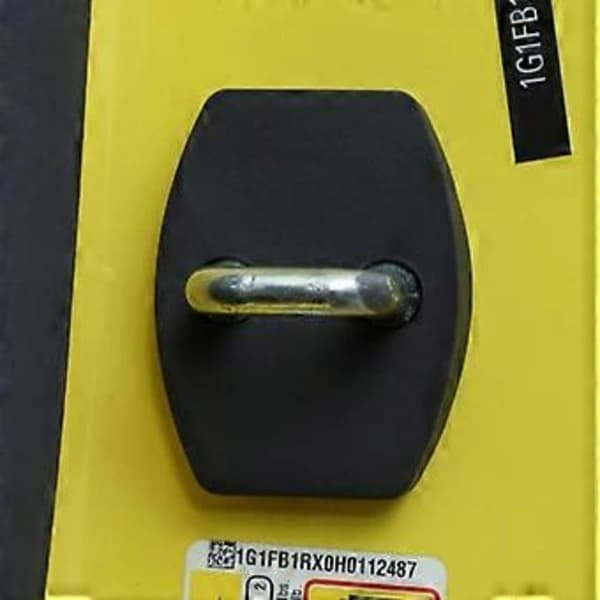 Koristelutarra oven lukolle (2017-2021)