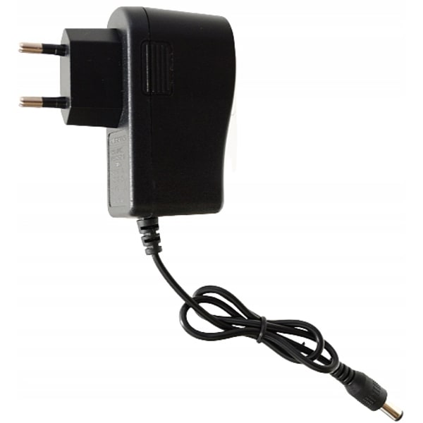 Vanntett LED-stripe 5M Kald Hvit med Transformator 230V