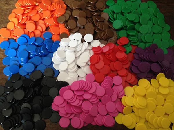 300x Opaque Plast Spelmarker Tiddly winks Räknefärdighet (LGL)