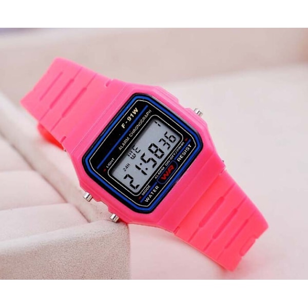 Lyxig klassisk digitalklocka F-91W Unisex Retro Vintage Sport LED Vattentät [LGL] pink