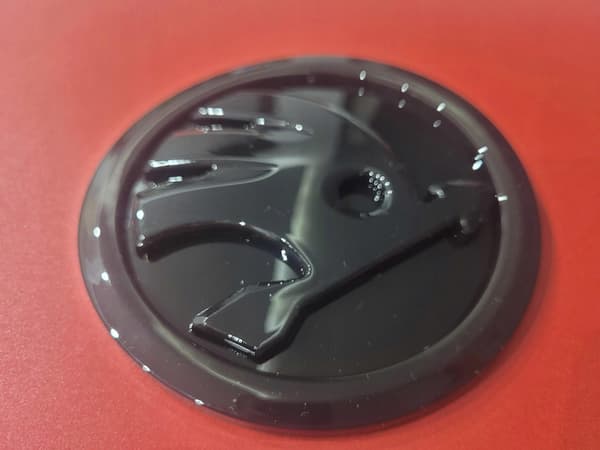 Logo Emblem Til Skoda 100 Mm Sort Blank (LGL)