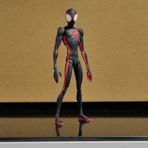 Anime -Mand Action Figur Dukke Gwen -Kvinde Statue -Mand Karakter PVC Model Dukke Legetøj[GL] Peter Parker With Box